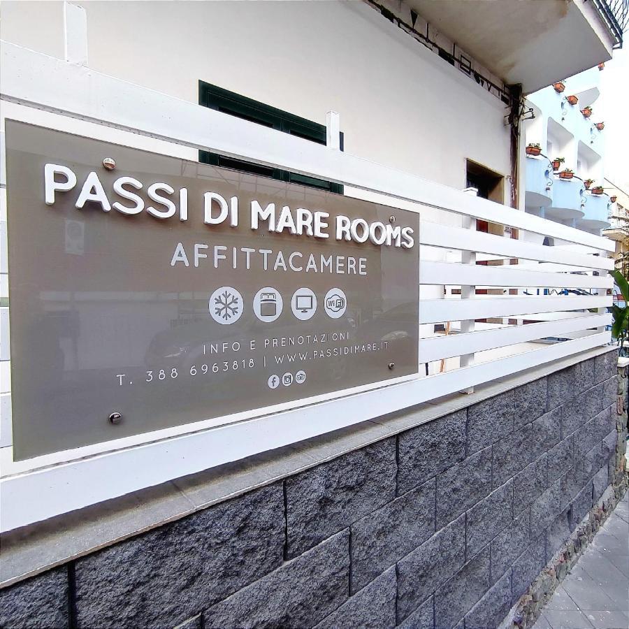 Passi Di Mare Rooms Giardini-Naxos Buitenkant foto