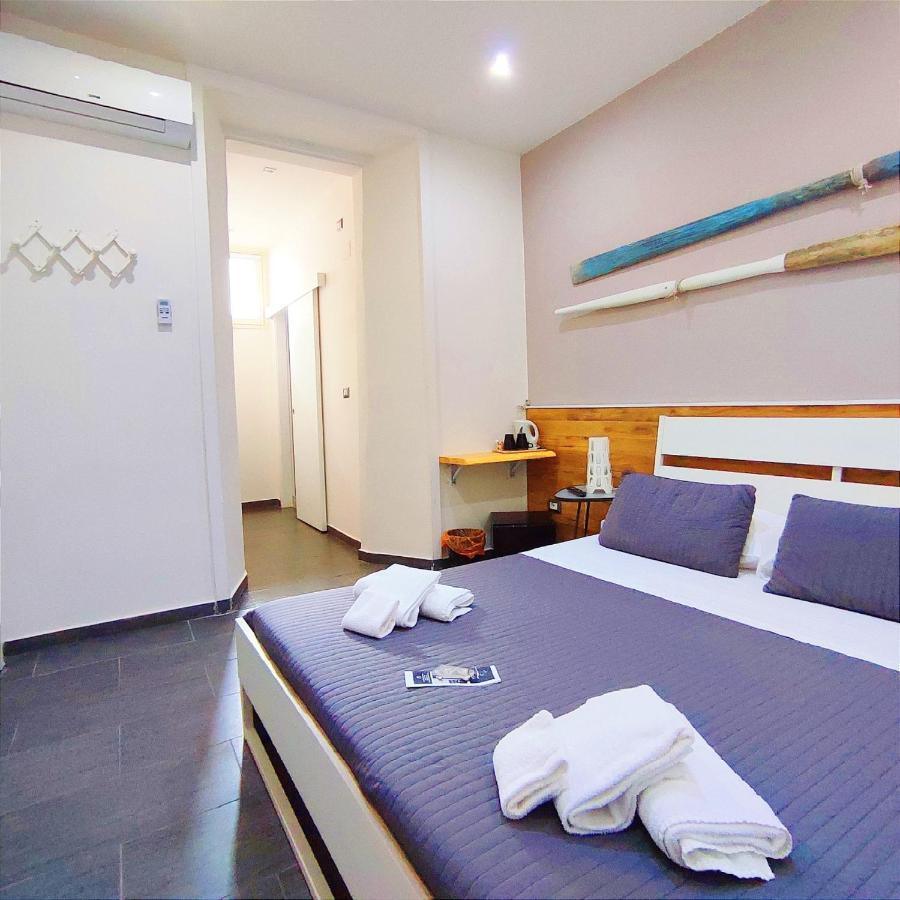 Passi Di Mare Rooms Giardini-Naxos Buitenkant foto
