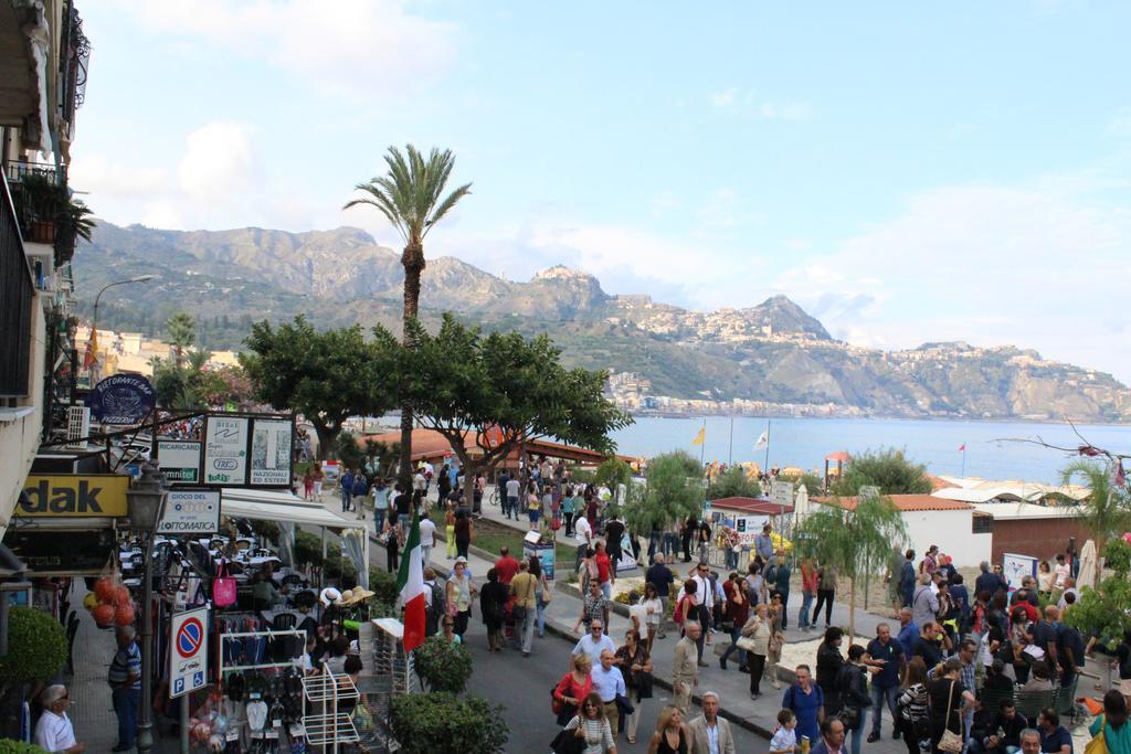 Passi Di Mare Rooms Giardini-Naxos Buitenkant foto