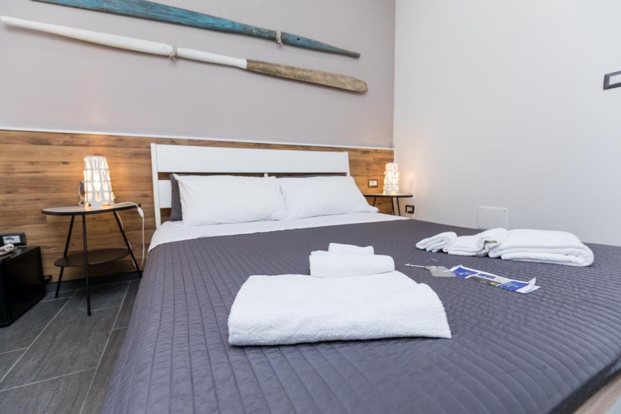 Passi Di Mare Rooms Giardini-Naxos Buitenkant foto